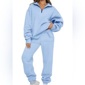 Sky Blue Two Piece Loungewear Sweatsuit Quarter Zip Pullover and Sweatpants NEW